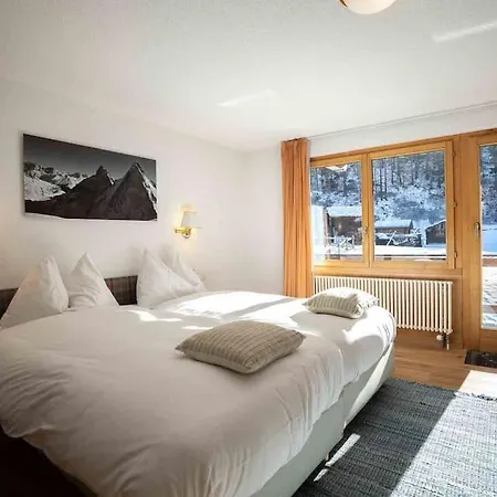 Duplex With Sauna And Garden In アパート